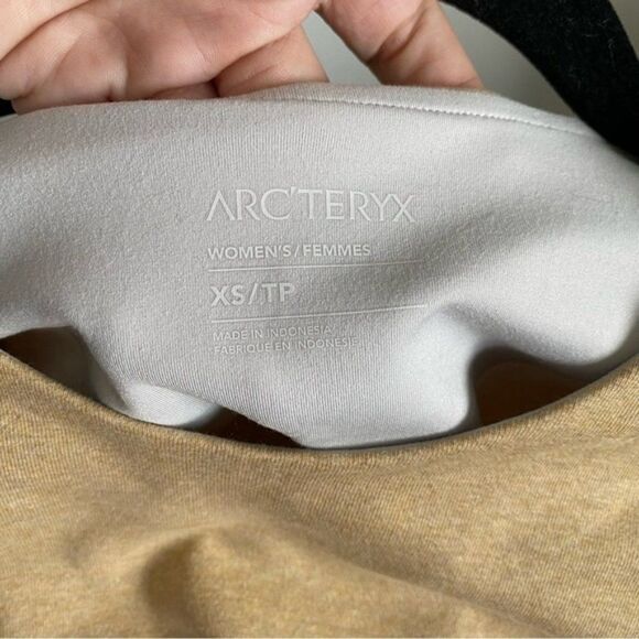 ARC’TERYX Women Momenta Centre Pullover Sweatshirt • Beige • XS - Picture 7 of 11